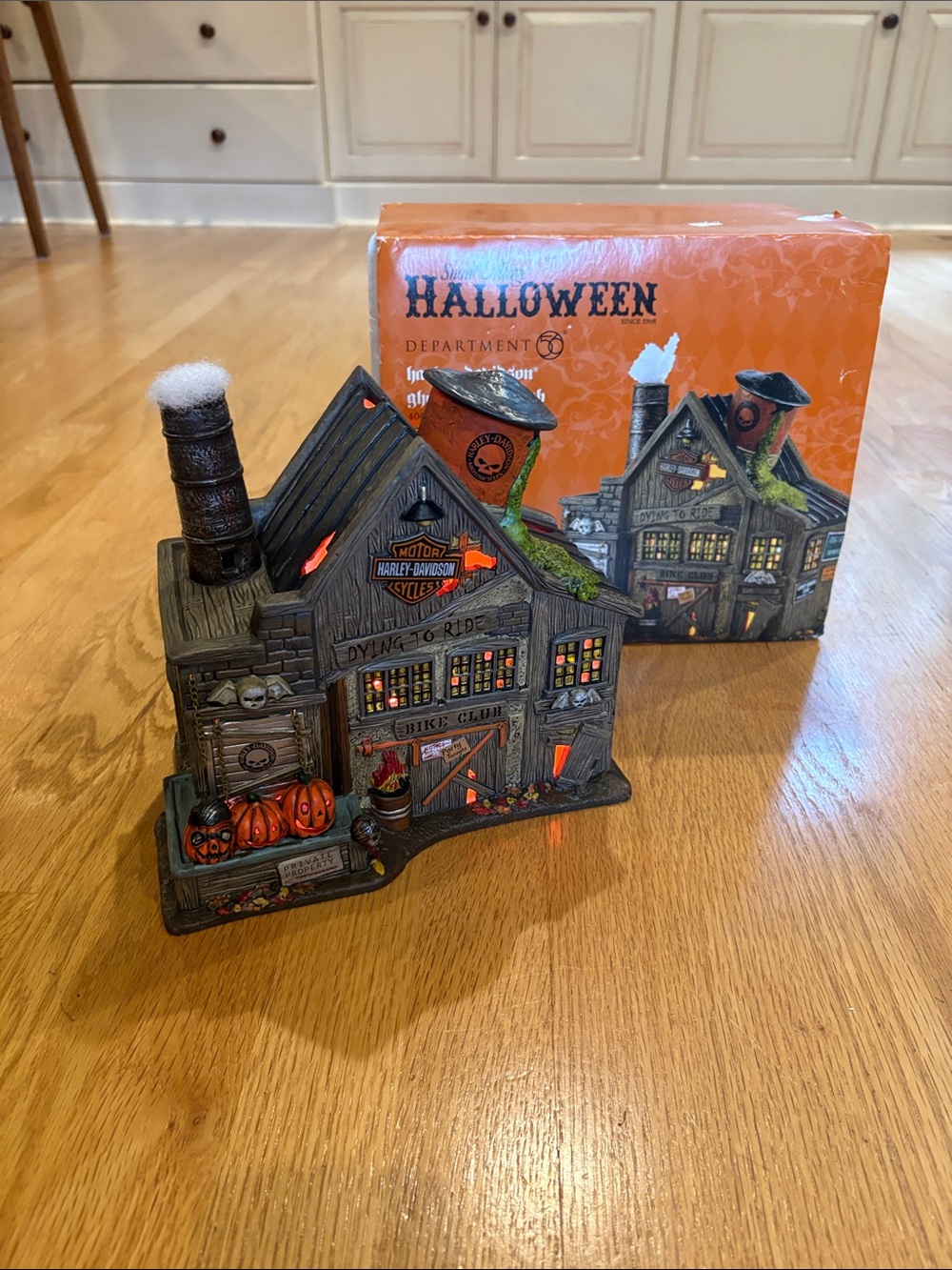 Dept. 56 Snow Village Harley-Davidson Ghost Riders Club #4044878